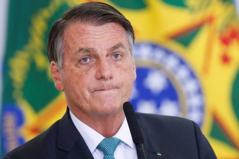 POLÍTICA: Bolsonaro ironiza acusação de golpe: 'Tramei com o Pateta e com o Mickey Mouse, só pode ser'